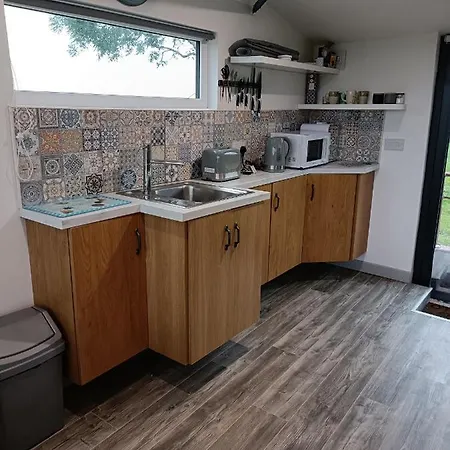 Shed Loft * Longford